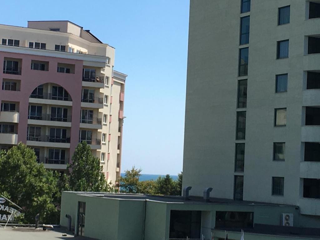 Apartment Sunny Beach Plaza 100 M Sea Kültér fotó