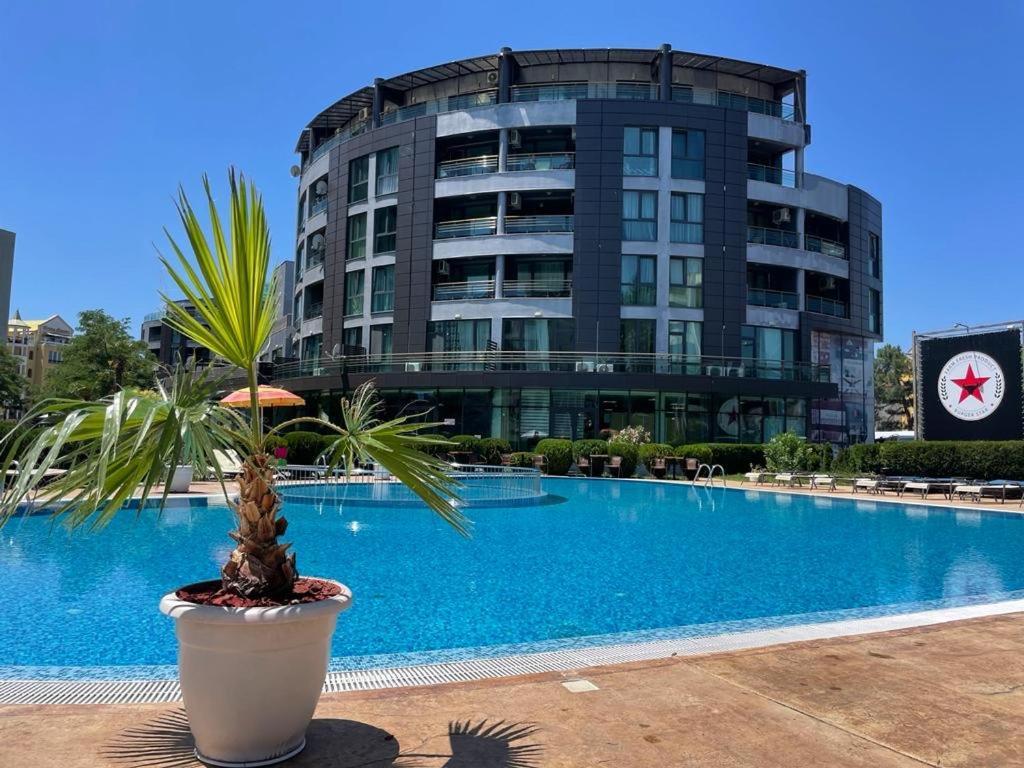 Apartment Sunny Beach Plaza 100 M Sea Kültér fotó